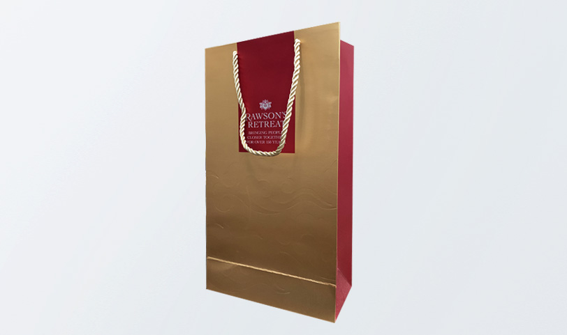 手拎袋亚洲AV蜜桃永久无码精品-包裝袋亚洲AV蜜桃永久无码精品(圖1)
